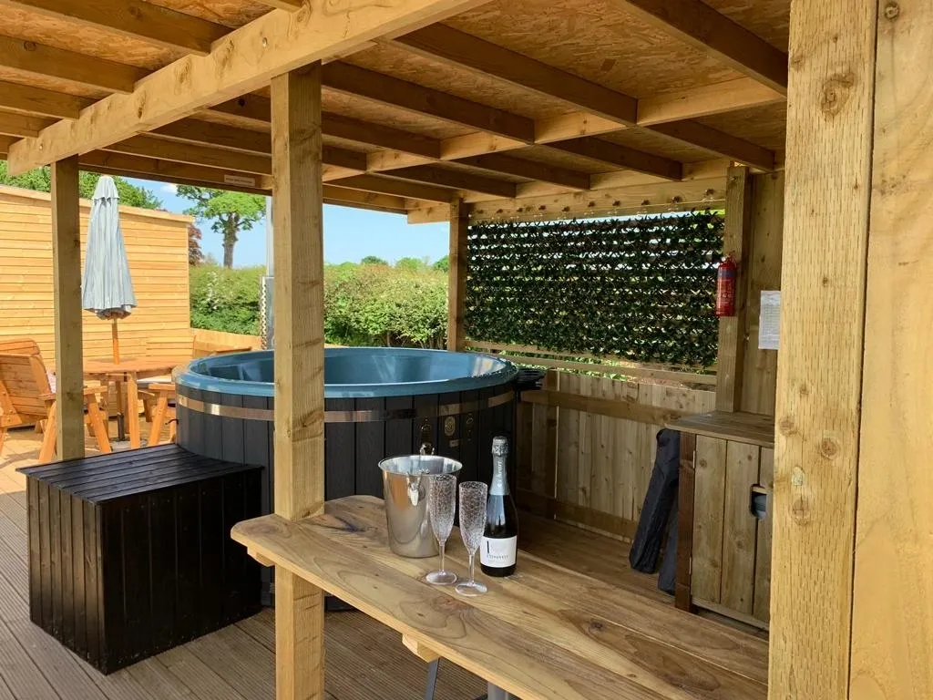 Do Glamping Yurts Have Kitchens? A Quick Guide 1 | Dukeries Retreat | Luxury Glamping Retreat in Mansfield WhatsApp Image 2023 05 22 at 19.43.29 | Dukeries Retreat | Luxury Glamping Retreat in Mansfield